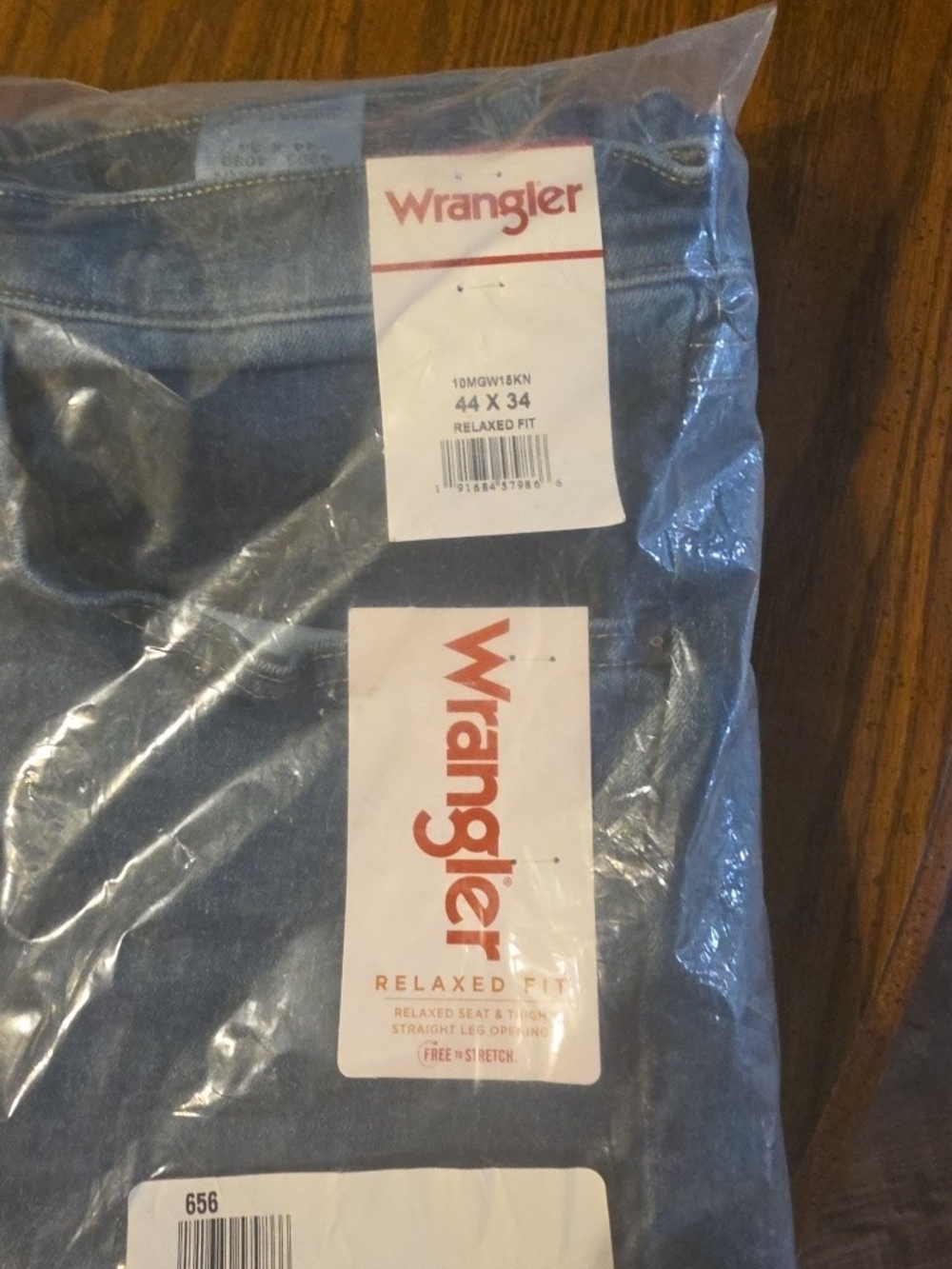 Wrangler Relaxed Fit Jeans - Dark Blue. New In Bag Unopened